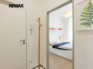 Pronájem bytu 2+kk, Praha - Nové Město, Legerova, 34 m2