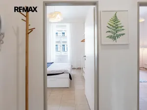 Pronájem bytu 2+kk, Praha - Nové Město, Legerova, 34 m2