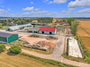 Prodej zemědělského objektu, Jasenná, 2100 m2