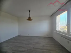 Pronájem bytu 1+1, Chomutov, Písečná, 36 m2
