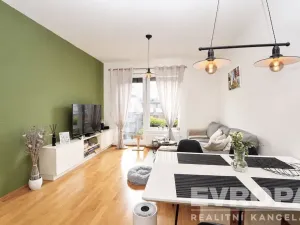 Prodej bytu 2+kk, Praha - Hloubětín, Laponská, 48 m2