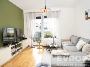 Prodej bytu 2+kk, Praha - Hloubětín, Laponská, 48 m2