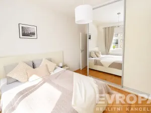 Prodej bytu 2+kk, Praha - Hloubětín, Laponská, 48 m2