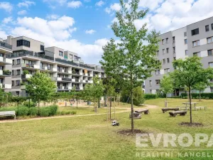 Prodej bytu 2+kk, Praha - Hloubětín, Laponská, 48 m2