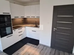 Pronájem bytu 2+kk, Česká Lípa, Zhořelecká, 40 m2