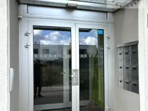 Pronájem bytu 1+kk, Praha - Dolní Počernice, Za luhem, 24 m2