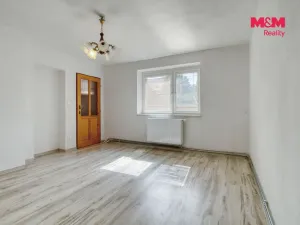Prodej rodinného domu, Lnáře, 205 m2