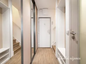Pronájem bytu 3+kk, Praha - Dejvice, Banskobystrická, 75 m2