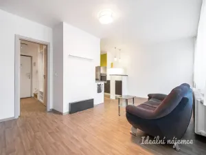 Pronájem bytu 3+kk, Praha - Dejvice, Banskobystrická, 75 m2