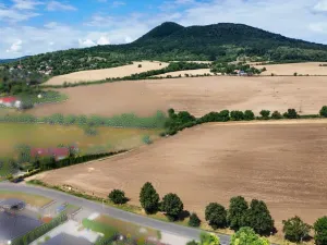 Prodej pozemku pro bydlení, Lhotka nad Labem, 3649 m2