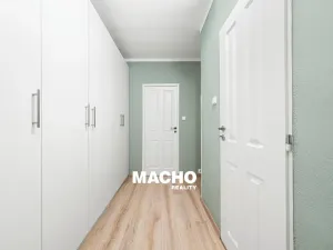 Pronájem bytu 2+kk, Praha - Michle, Bítovská, 45 m2