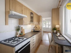 Pronájem bytu 1+1, Zlín, Hluboká, 37 m2
