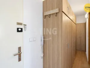 Pronájem bytu 1+1, Zlín, Hluboká, 37 m2