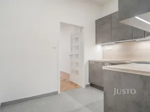 Pronájem bytu 1+1, Praha - Žižkov, Krásova, 32 m2
