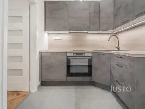Pronájem bytu 1+1, Praha - Žižkov, Krásova, 32 m2