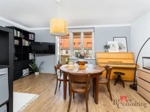 Prodej bytu 2+1, Praha - Podolí, Na dolinách, 54 m2