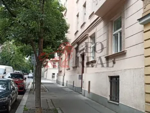 Pronájem skladu, Praha - Žižkov, Kubelíkova, 4 m2