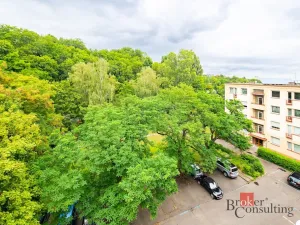Pronájem bytu 1+kk, Praha - Střešovice, Na Petynce, 38 m2