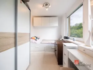 Pronájem bytu 1+kk, Praha - Střešovice, Na Petynce, 38 m2