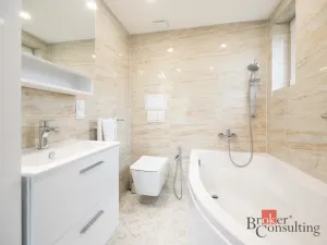Pronájem bytu 1+kk, Praha - Střešovice, Na Petynce, 38 m2