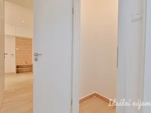 Pronájem bytu 3+1, Kuřim, Školní, 102 m2
