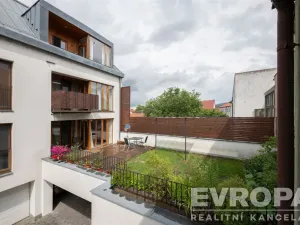 Prodej bytu 3+kk, Řevnice, Komenského, 140 m2