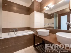 Prodej bytu 3+kk, Řevnice, Komenského, 140 m2