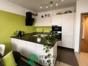 Prodej bytu 2+kk, Praha - Letňany, Hlučkova, 57 m2