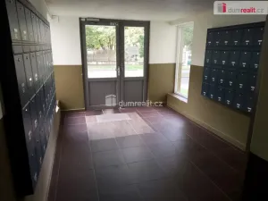 Pronájem bytu 2+1, Karlovy Vary, Charkovská, 48 m2