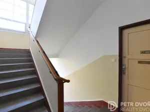 Prodej bytu 2+kk, Praha - Krč, Krchlebská, 40 m2
