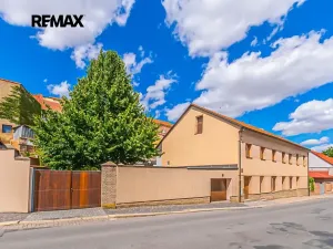 Prodej rodinného domu, Slaný, Šultysova, 815 m2