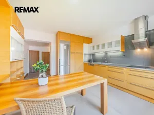 Prodej rodinného domu, Slaný, Šultysova, 815 m2