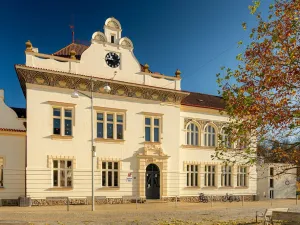 Prodej bytu 1+1, Úvaly, Škvorecká, 90 m2