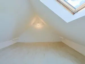 Pronájem bytu 2+kk, Plzeň, Pod Košutkou, 38 m2