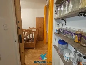 Pronájem bytu 2+1, Krupka, Sídliště, 50 m2