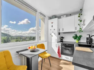 Prodej bytu 1+1, Trutnov - Horní Staré Město, Tovární, 32 m2