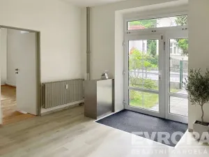 Pronájem kanceláře, Praha - Zbraslav, Žitavského, 65 m2