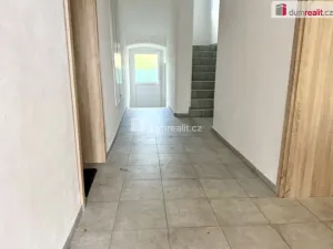 Pronájem bytu 2+1, Chabařovice, V Aleji, 40 m2