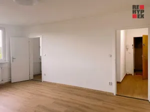 Pronájem bytu 1+1, Jablonec nad Nisou, Na Vršku, 40 m2