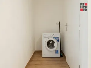 Pronájem bytu 1+1, Jablonec nad Nisou, Na Vršku, 40 m2