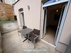 Pronájem bytu 2+kk, Znojmo, Palackého, 55 m2