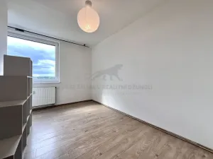 Pronájem bytu 2+kk, Praha - Hloubětín, Kukelská, 42 m2