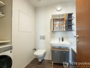 Prodej bytu 2+kk, Praha - Stodůlky, Jeremiášova, 47 m2