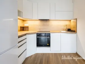 Pronájem bytu 2+kk, Praha - Troja, Mazurská, 59 m2