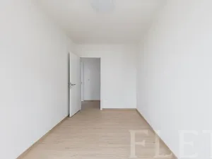 Pronájem bytu 3+kk, Praha - Řeporyje, Haenkeho, 74 m2