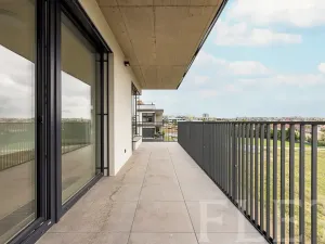 Pronájem bytu 3+kk, Praha - Řeporyje, Haenkeho, 74 m2