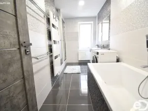Pronájem bytu 3+kk, Dalovice, Bohatická, 70 m2