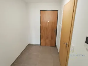 Pronájem bytu 1+kk, Praha - Dolní Chabry, Za Pískovnou, 41 m2