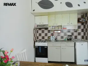 Prodej bytu 1+1, Krupka - Maršov, Karla Čapka, 36 m2