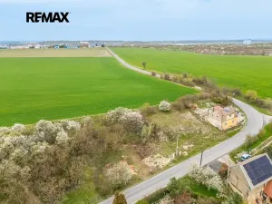 Prodej pozemku pro bydlení, Slaný, 778 m2